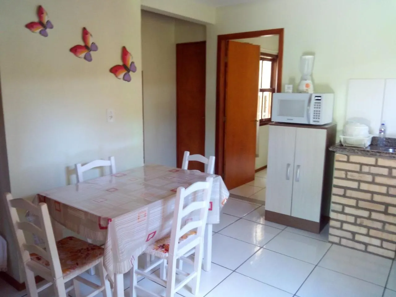 Casas Na Praia De Bombas - Bombinhas 0*,  Brazilië